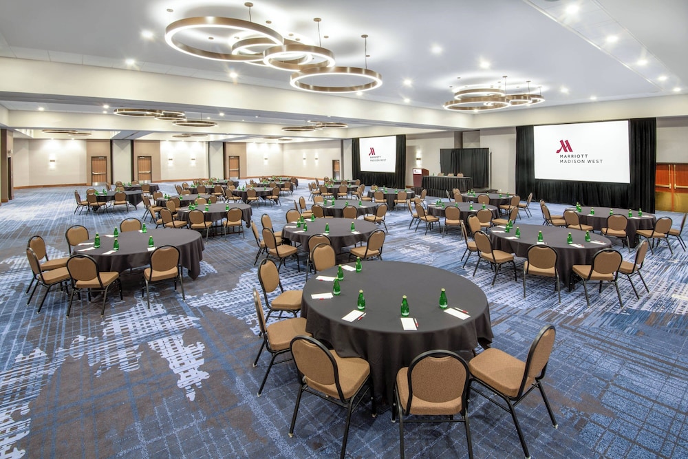Marriott Madison West - photo 40