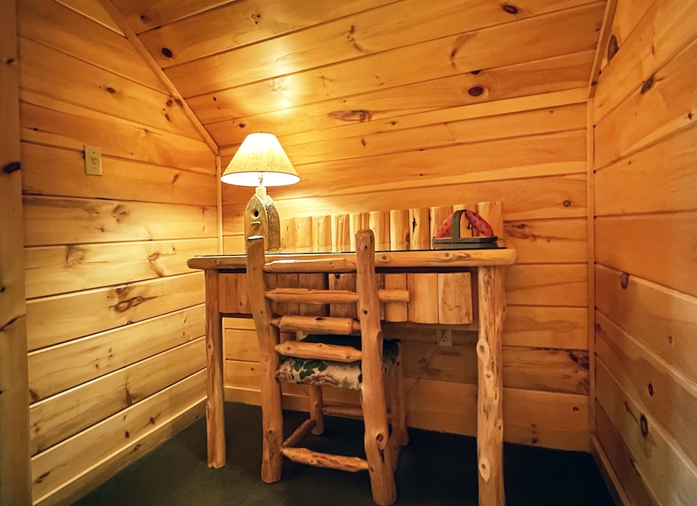 Mountain Springs Lake Resort - photo 20