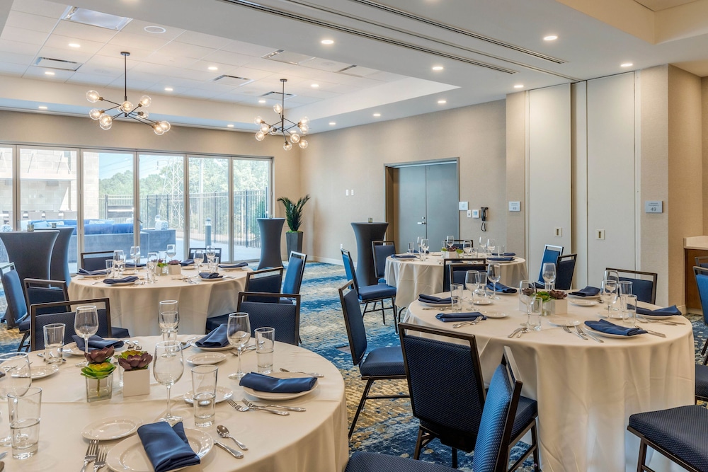 Cambria Hotel Fort Mill - photo 48