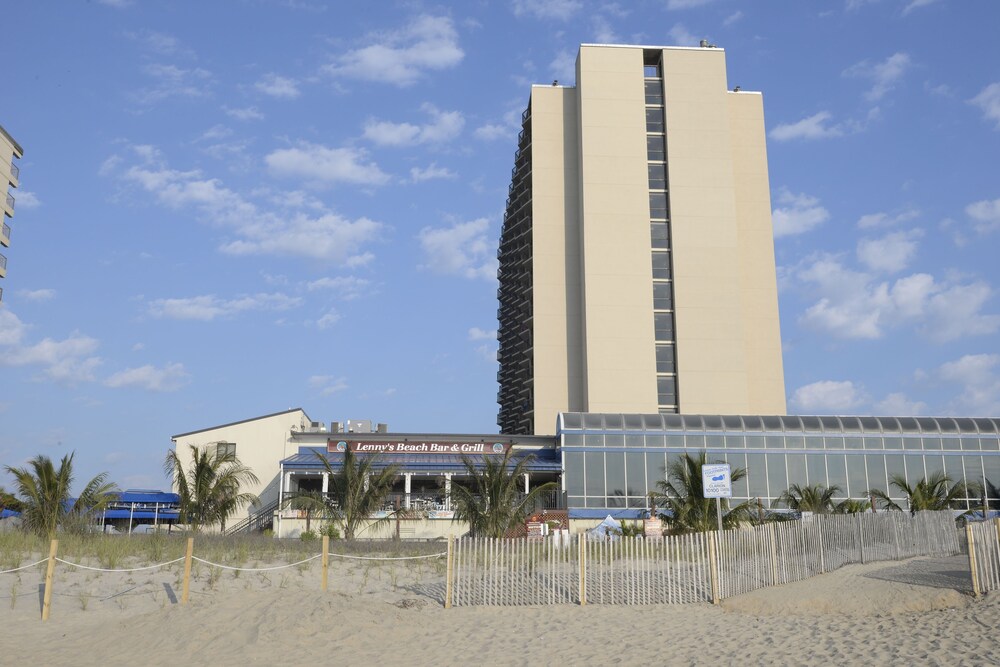 Clarion Resort Fontainebleau Hotel Oceanfront - featured photo