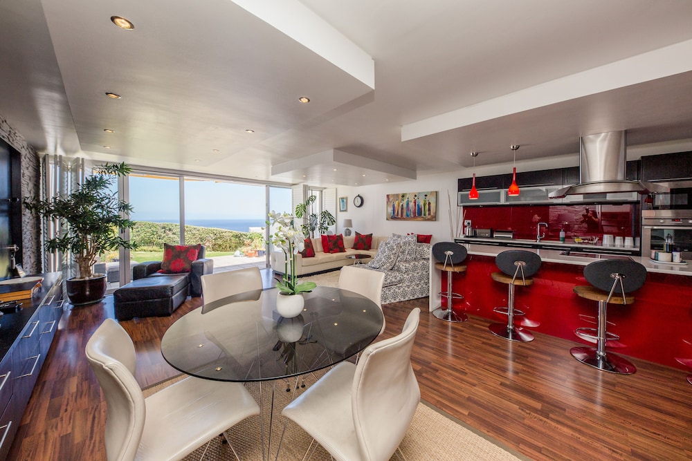Benoa Apartment — 4-Star Luxury Hotel in Cape Town, South Africa