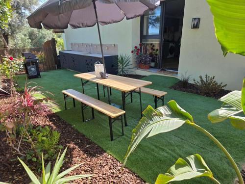 Firefly - carbon neutral hotel in Khadyzhensk