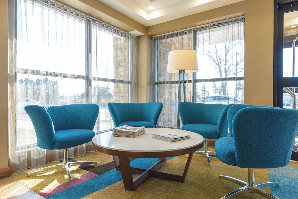 Fairfield Inn by Marriot Manchester Boston Regional Airport - photo 3