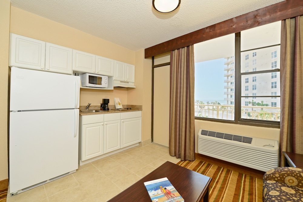 RUSHHH Daytona Beach Tapestry Collection by Hilton - photo 8