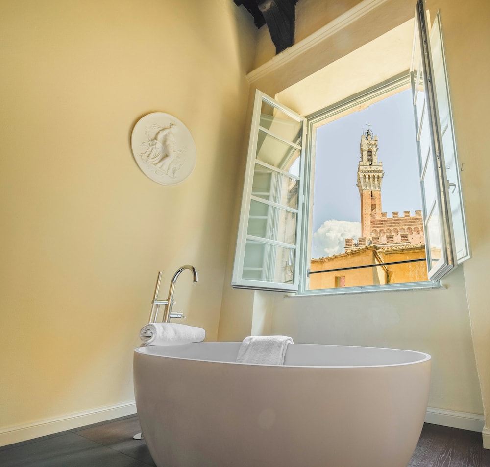 Palazzo Patrizi Suite & Spa — 5-Star Luxury Hotel in Siena, Italy
