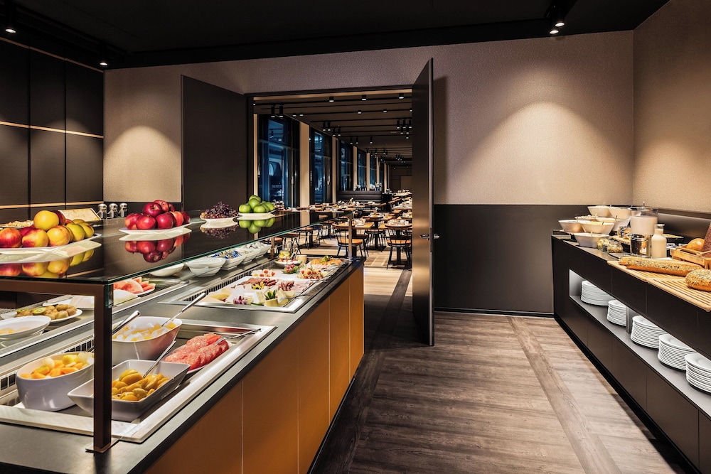 מזון ומשקאות