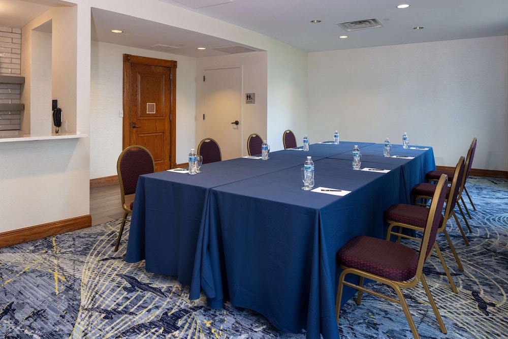 Hilton Austin Airport - photo 47