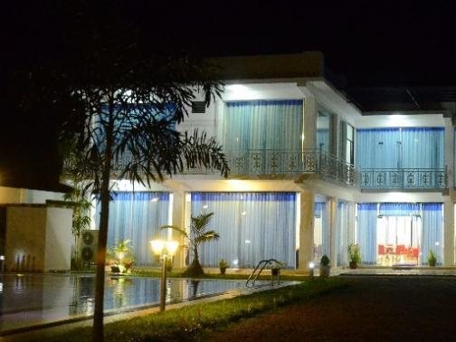 Meshendra Garden Hotel in Katunayaka, Sri Lanka