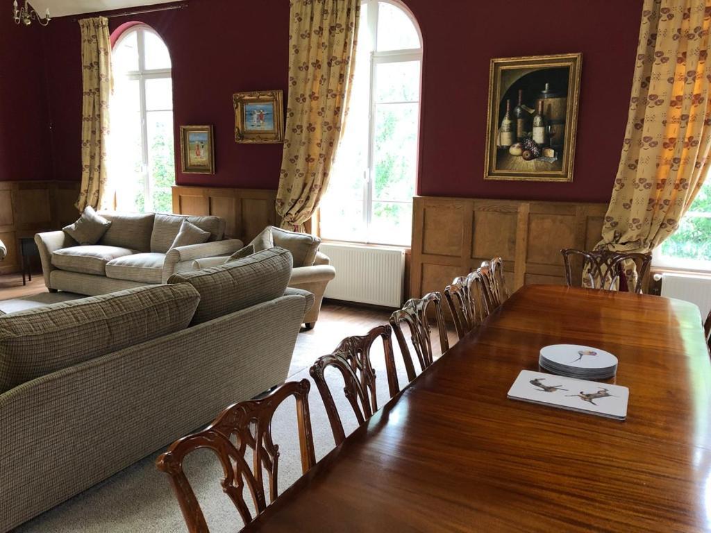 Chateau de Vaudezert And the Gate House — 4-Star Luxury Hotel in Luce, France