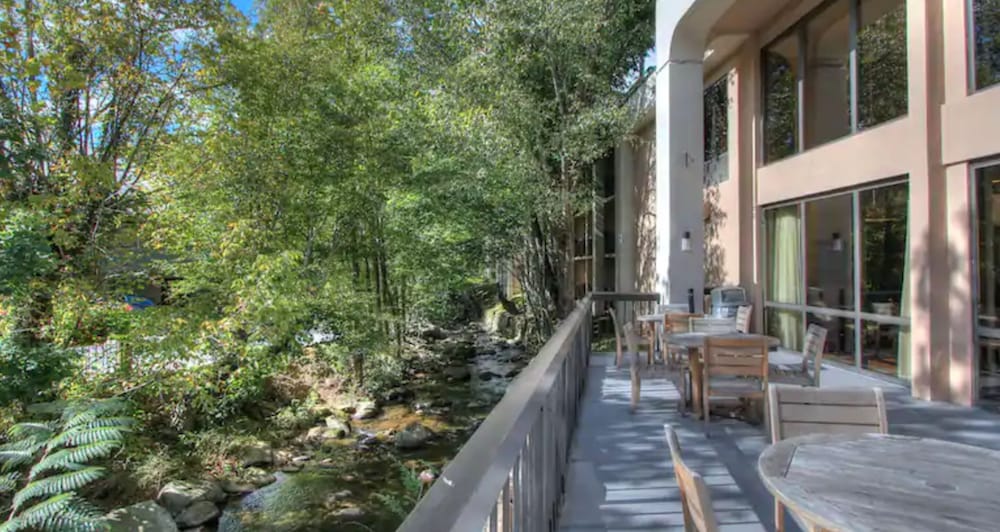 Hampton Inn Gatlinburg - photo 50