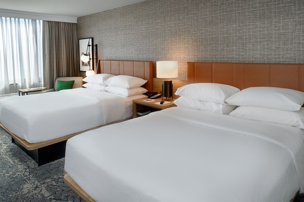 Sheraton Westport Plaza Hotel St. Louis - photo 18