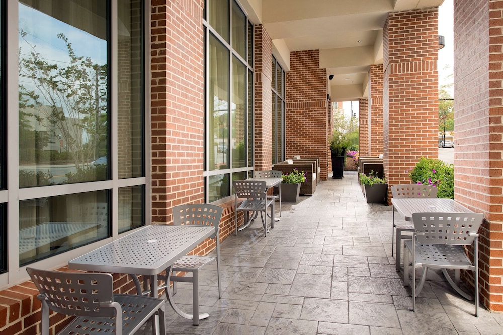 Hampton Inn by Hilton Wilmington Downtown - photo 31