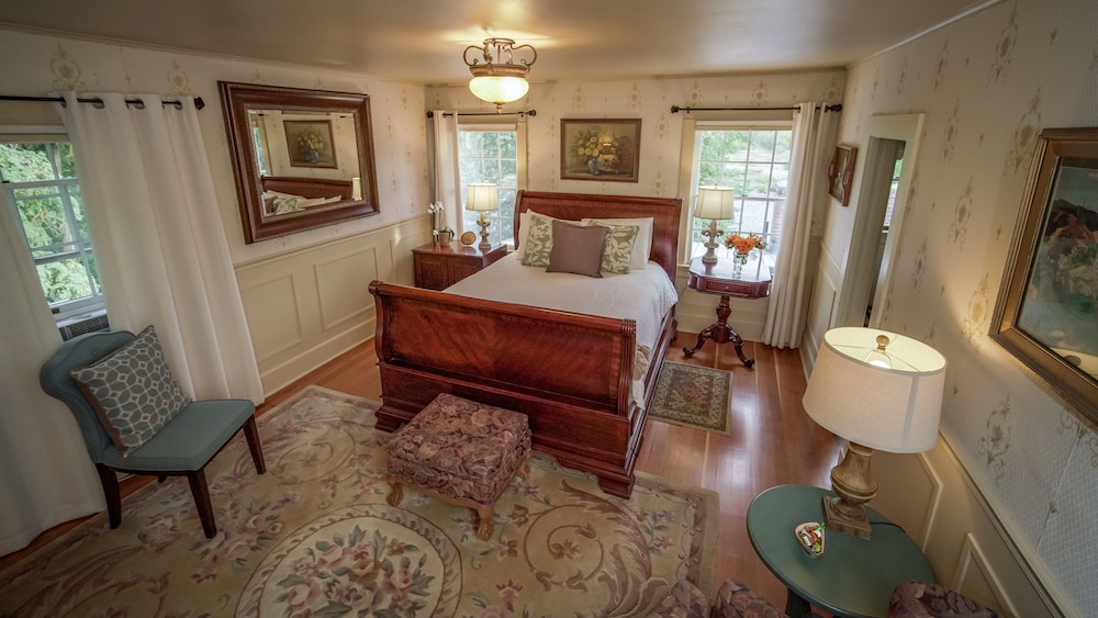 Warm Springs Inn & Winery - photo 13
