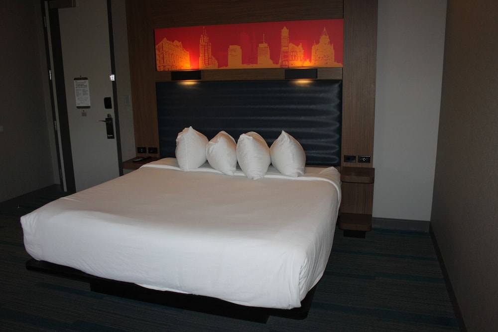 Aloft Syracuse Inner Harbor - photo 20