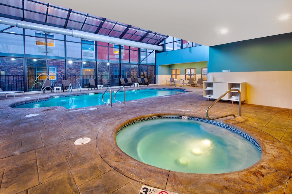 Holiday Inn Express & Suites Absecon Atlantic City by IHG - photo 27