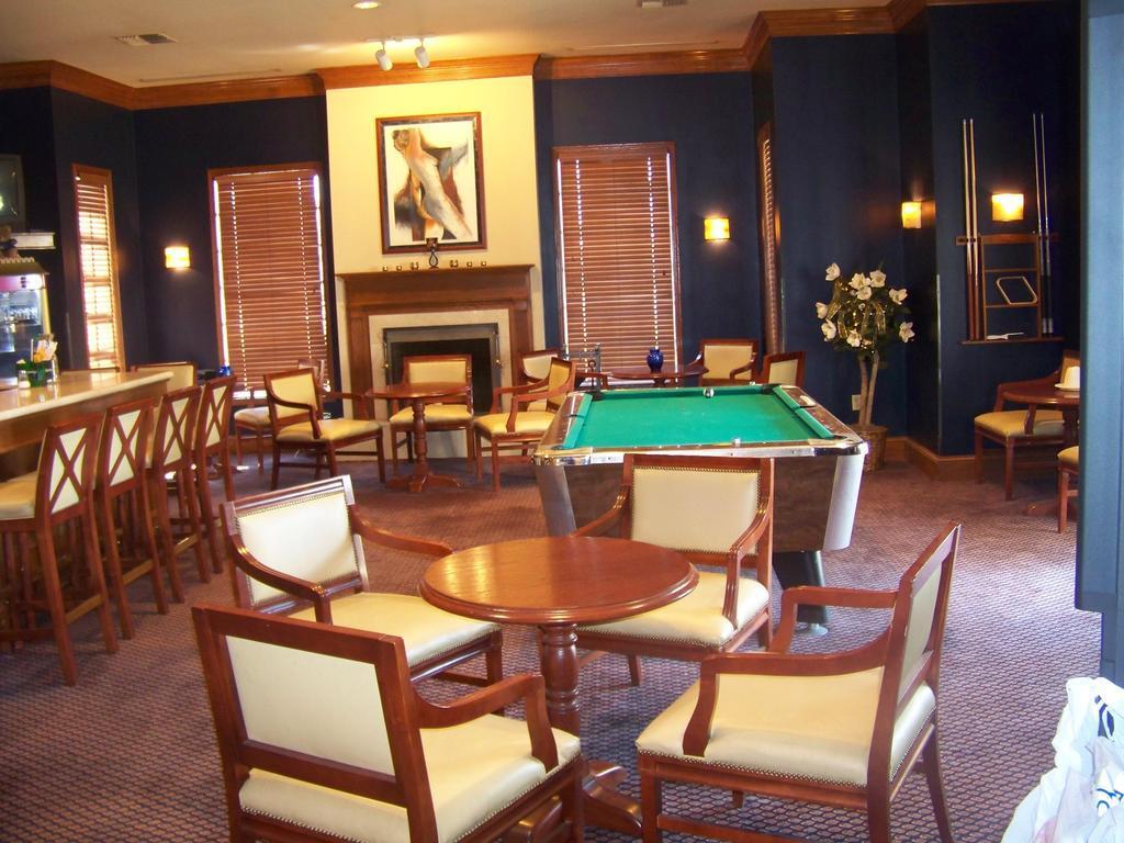Baymont Inn and Suites Shreveport Airport - photo 12