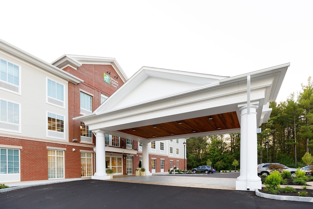 Holiday Inn Express & Suites Sturbridge by IHG — hotel in Sturbridge