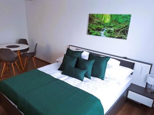 Happy Home Apartman — 4-Star Luxury Hotel in Miskolc, Hungary