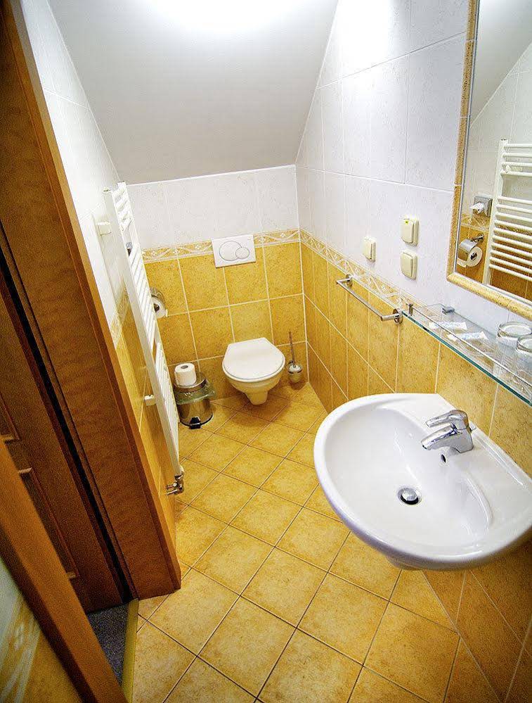 Kaštieľ Lučivná in Unknown City, Slovakia