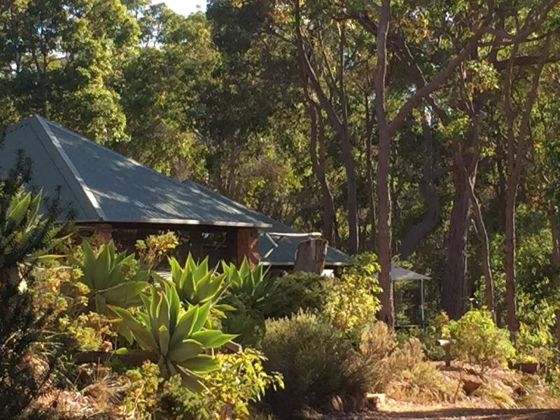 Dunsborough Ridge Retreat — Quindalup