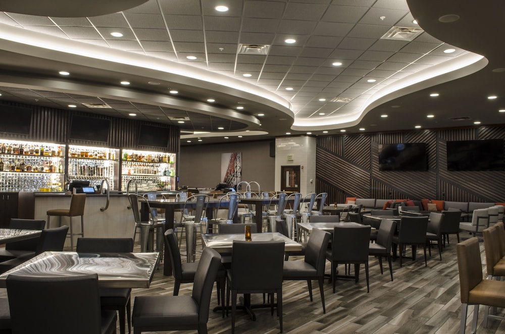 Holiday Inn Fargo by IHG - photo 70