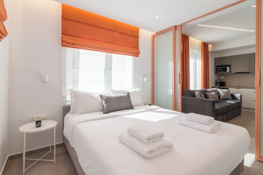 Athens Theatrou Apartments — 4-Star Luxury Hotel in Athens, Greece