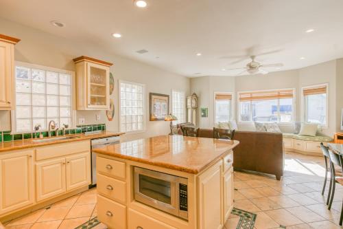 203D 203 Descanso Ave. — Avalon — photo 5