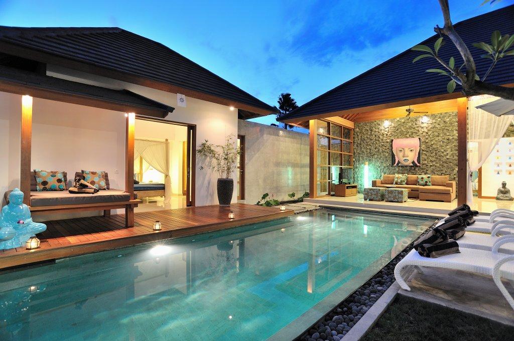 Villa Flores — 4-Star Luxury Hotel in Seminyak, Indonesia