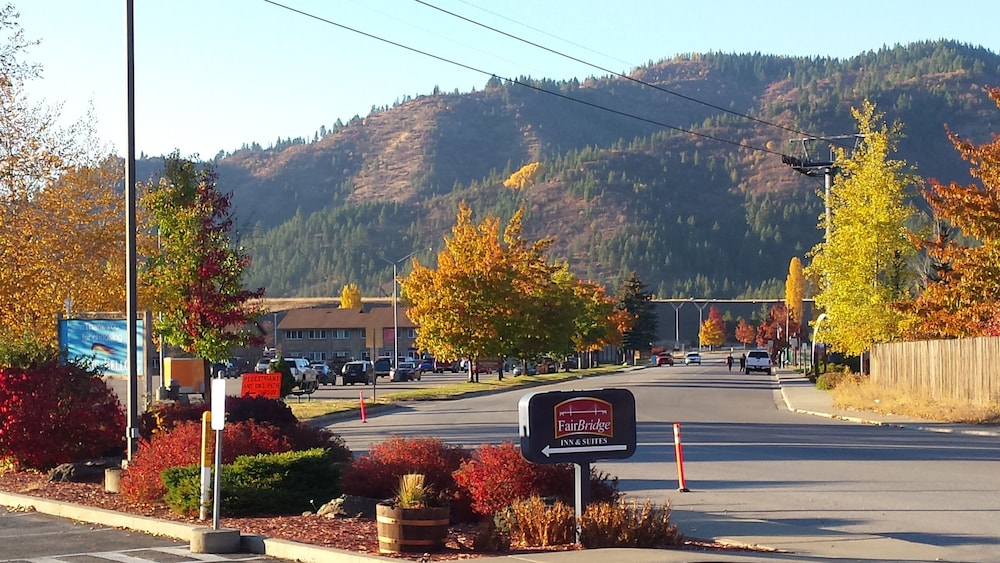 FairBridge Inn & Suites Kellogg - photo 53