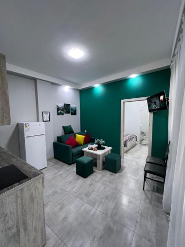 Cosy Apartment with Good Location Self Check In — 4-Star Luxury Hotel in Yerevan, Armenia