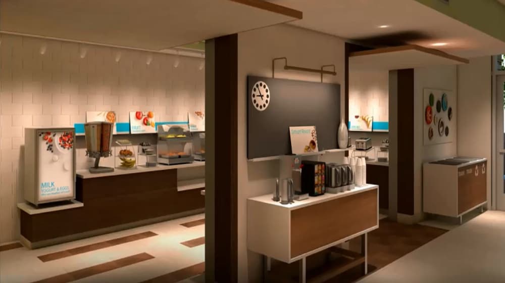Holiday Inn Express & Suites Perryton by IHG - photo 18