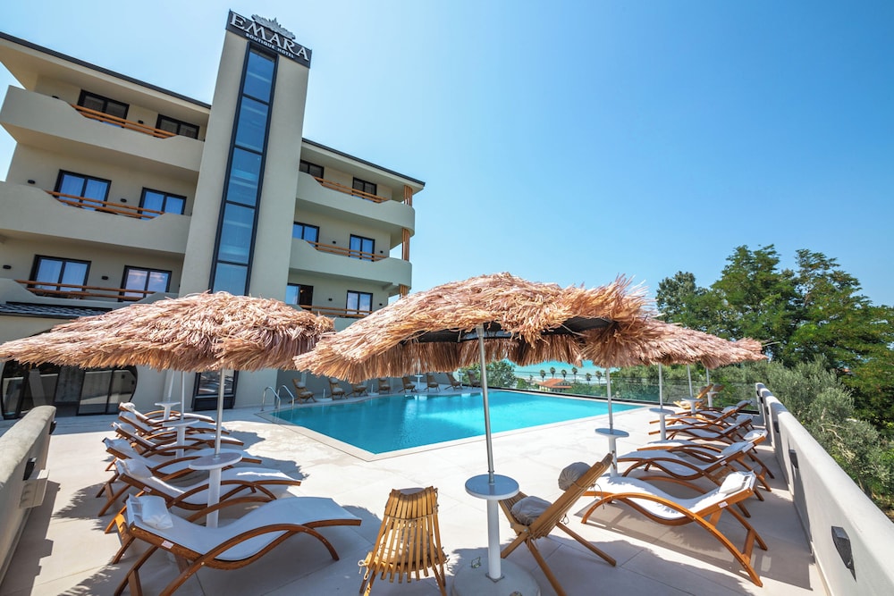 Emara Boutique Hotel in Golem, Albania