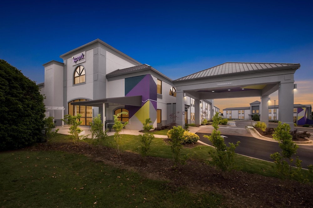 Spark by Hilton Spring Lake Fayetteville - photo 38