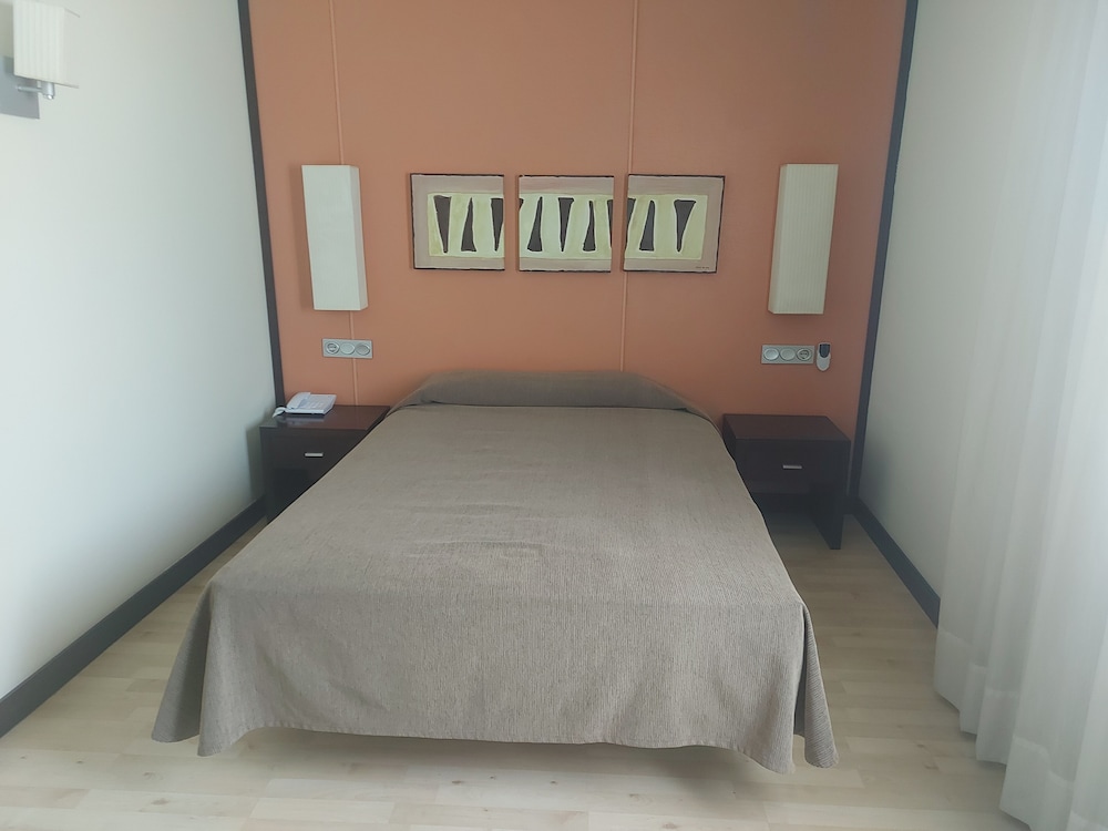 Hotel Puerta de Ocaña — Ocana — photo 3