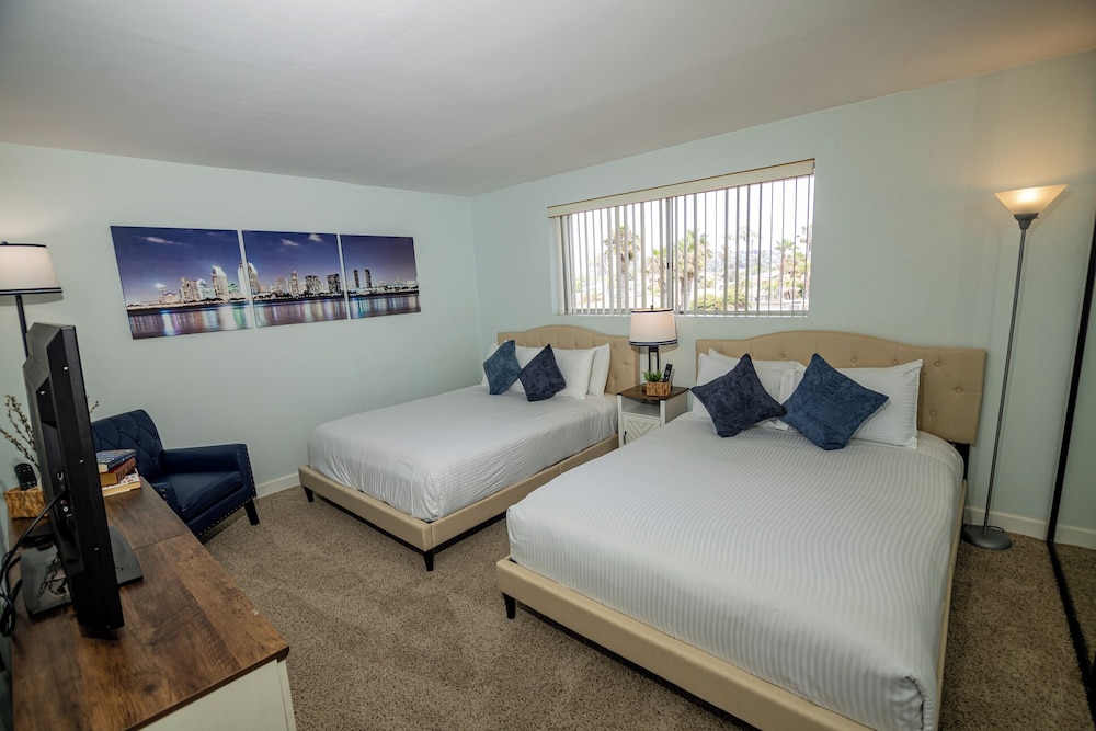 Capri Beach Accommodations - photo 26