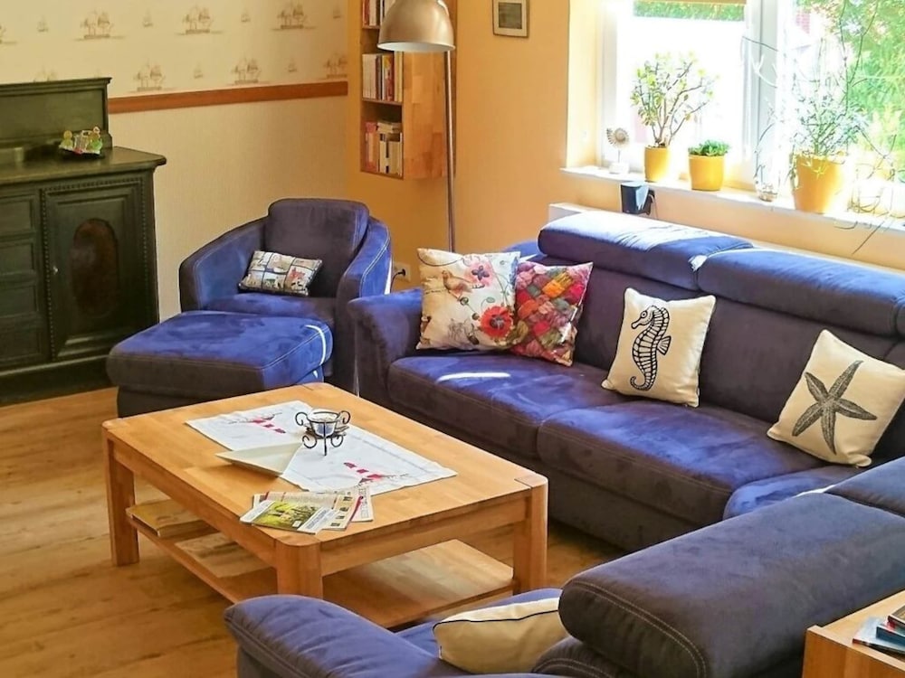 Tonnihuus Comfortable Holiday Residence — 4-Star Luxury Hotel in Toenning, Germany