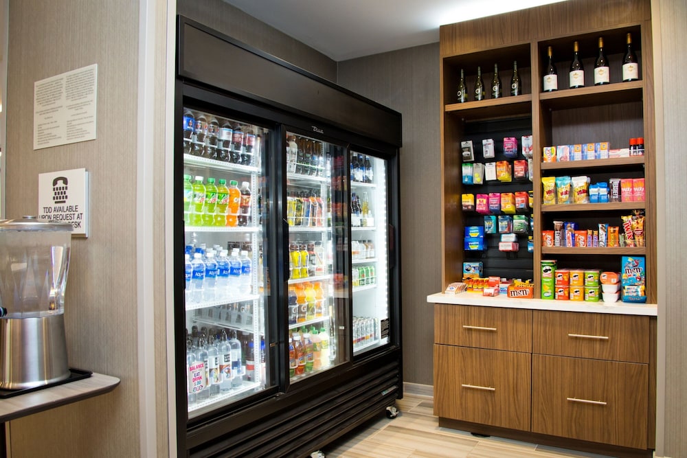 SpringHill Suites by Marriott West Sacramento - photo 35
