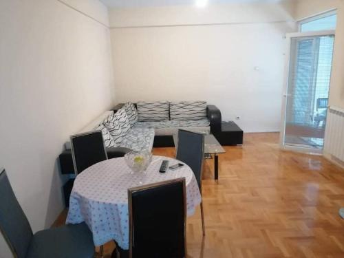 Modern one bedroom apartment — 4-Star Luxury Hotel in Skopje, Republic of Macedonia