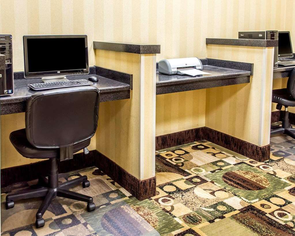 Comfort Inn & Suites Franklin East - photo 31