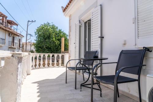 Cozy one bedroom house — 4-Star Luxury Hotel in Koroni, Greece