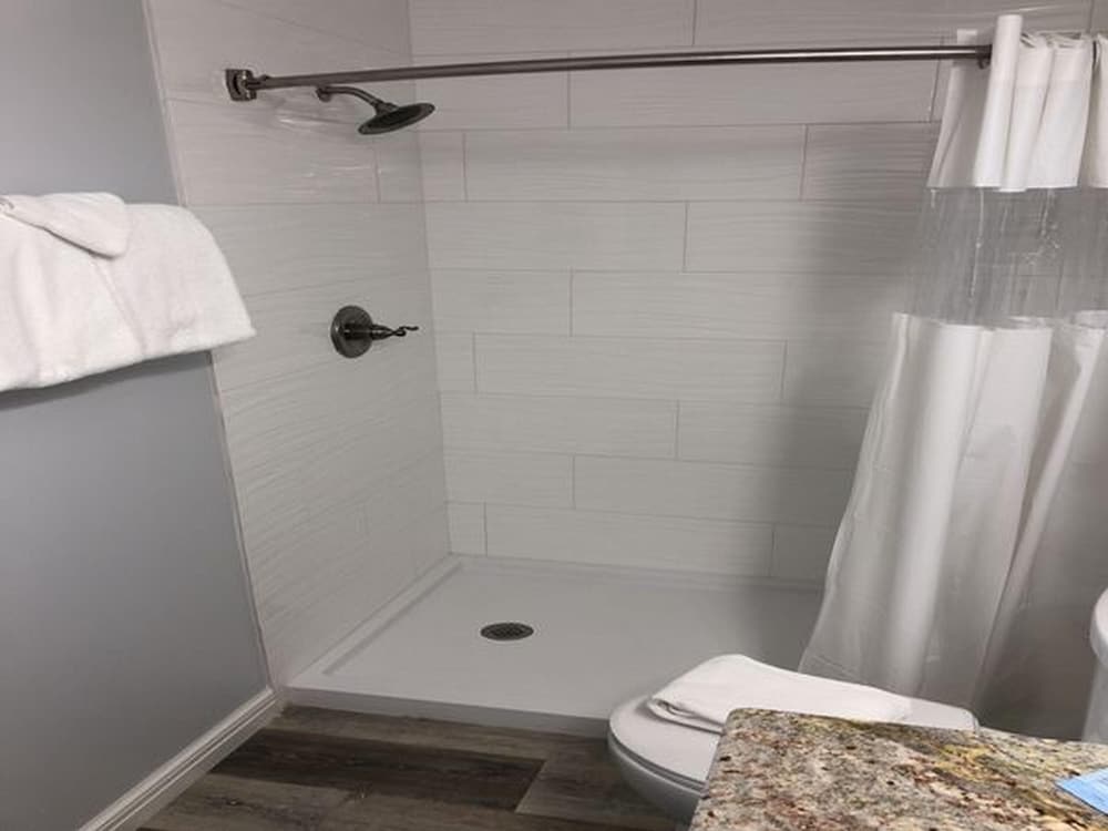 Beachgate CondoSuites and Oceanfront Resort - photo 123