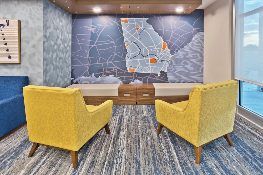 Holiday Inn Express Columbus Northeast - photo 9
