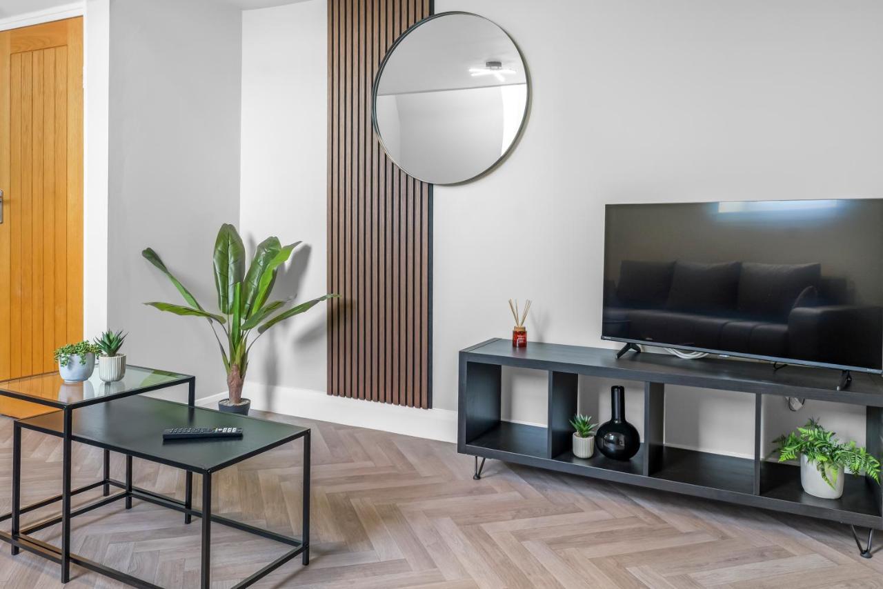 St George's Quarter Stay Modern City Centre Duplex Perfect for Business & Leisure Free Parking Wifi Included Close To Transport Links — 4-Star Luxury Hotel in Liverpool, United Kingdom
