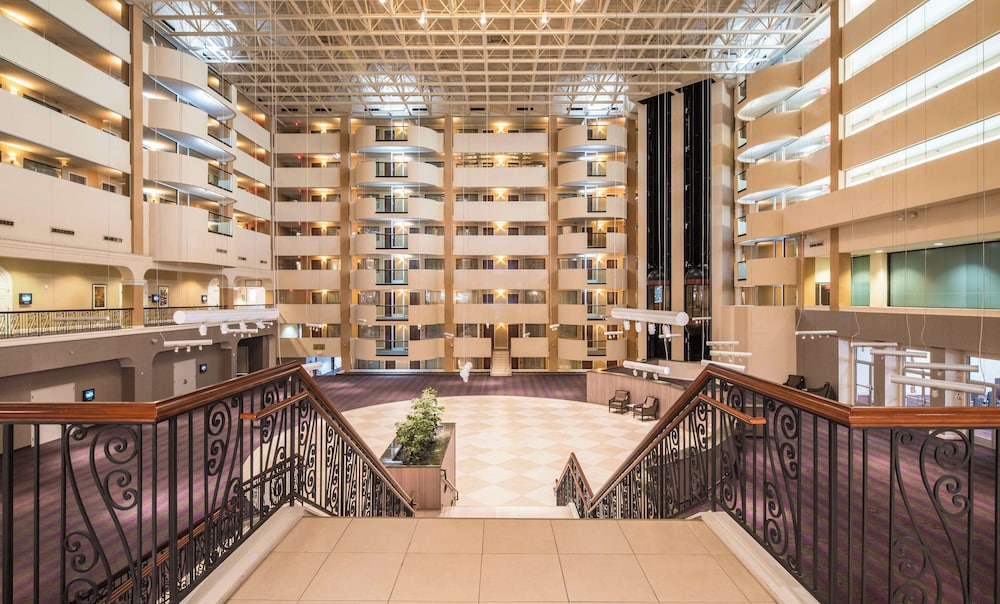Hilton Washington DC Rockville Hotel & Executive Meeting Ctr - photo 3