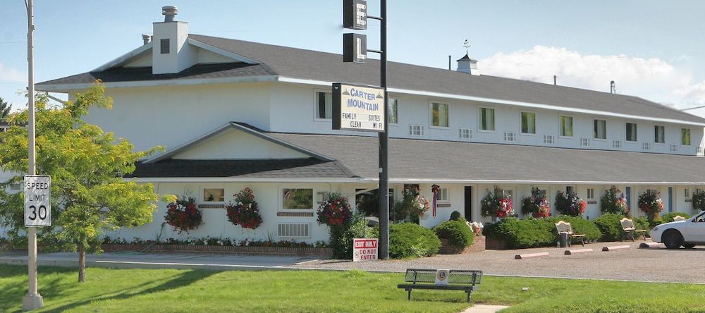 Carter Mountain Motel in Cody, United States