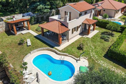 Villas Kolumbera — 4-Star Luxury Hotel in Visignano, Croatia