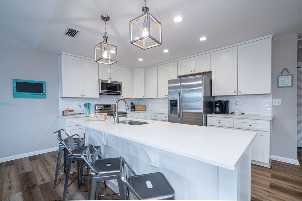 Beachin’ Betty in Panama City Beach, United States