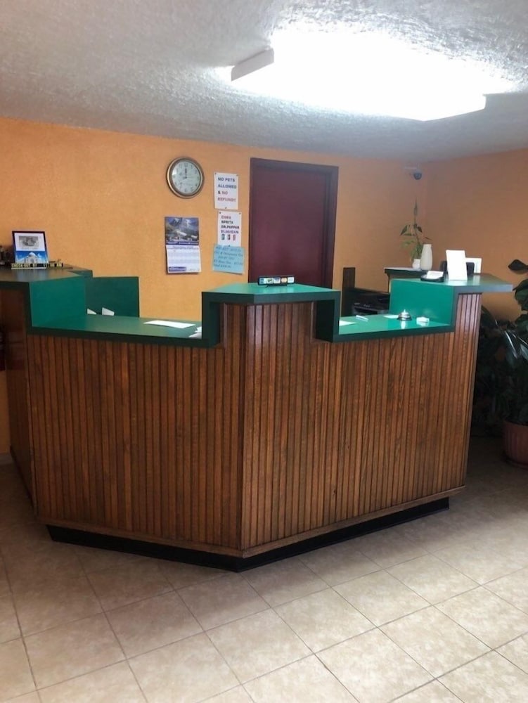 Red Roof Inn Radcliff Fort Knox - photo 2