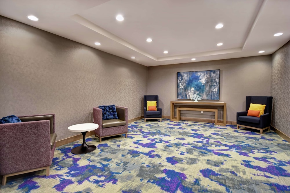 Homewood Suites by Hilton Orange New Haven - photo 36