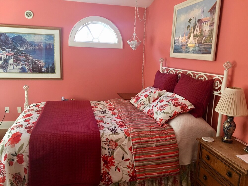 The Villa Bed & Breakfast - photo 40
